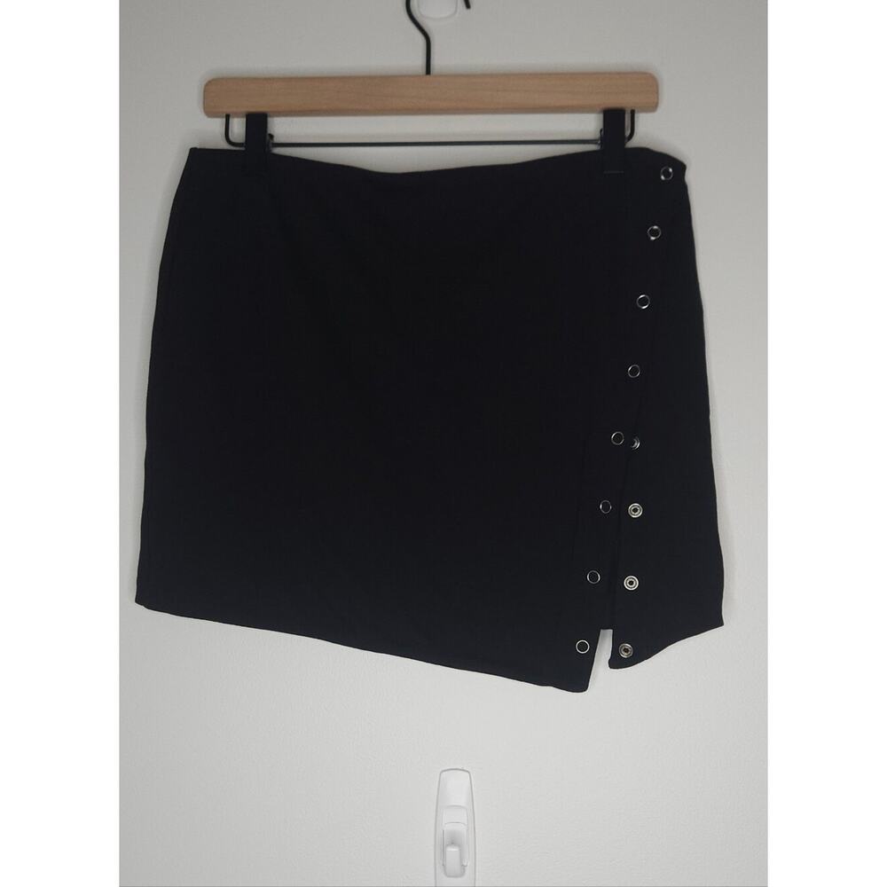 Princess Polly Snap Mini Skirt - Picture 5 of 9